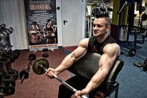 Bizeps &Uuml;bunge Hammercurls