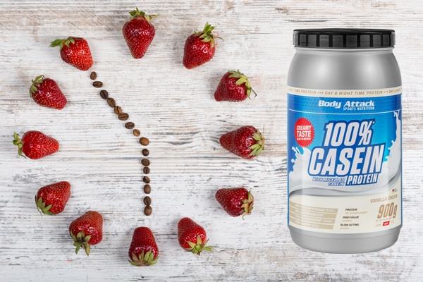 Casein Protein am Abend zum Muskelaufbau Casein Protein idealer Proteinshake am Abend