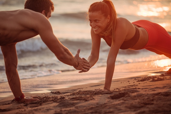 Partner Workout im Urlaub Partner Workout im Urlaub