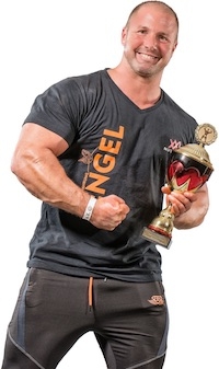 CEO Sportnahrung Engel GmbH Fitnessmodel Christian Engel aus Trier